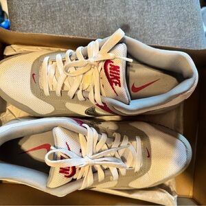 Nike Air Max Correlate Red Box